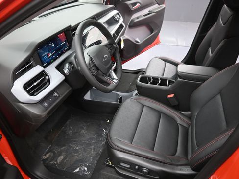 New 2027 Chevrolet Bolt RS w/ Technology Package image 30