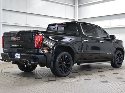 Used 2024 GMC Sierra 1500 Denali AWD/4WD image 8
