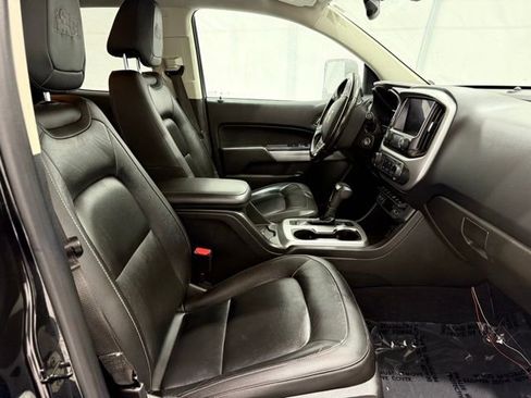 Used 2021 Chevrolet Colorado ZR2 w/ Colorado ZR2 Bison Edition image 19