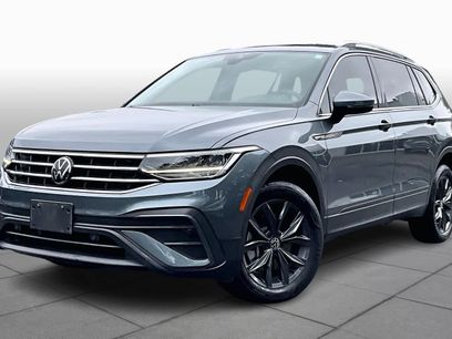 Certified 2022 Volkswagen Tiguan SE
