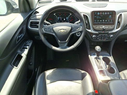 Used 2018 Chevrolet Equinox Premier AWD/4WD image 11