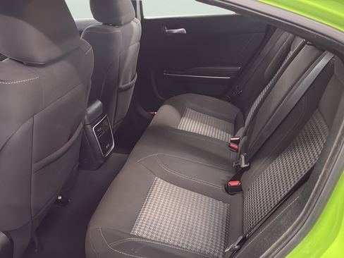 Used 2023 Dodge Charger SXT RWD image 13