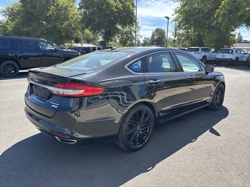 Used 2017 Ford Fusion Titanium FWD image 4