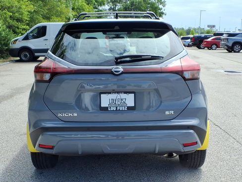 Used 2023 Nissan Kicks SR FWD image 28