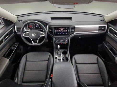 Used 2021 Volkswagen Atlas SE w/ Panoramic Sunroof Package image 9