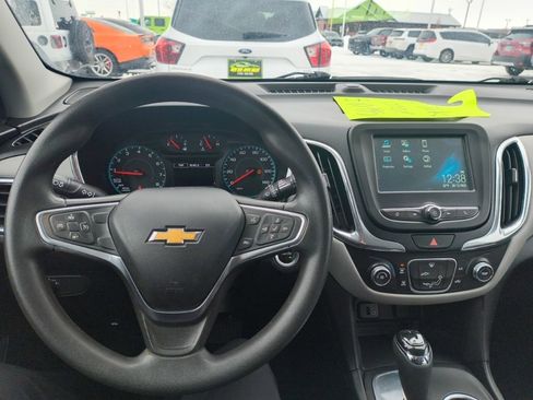 Used 2018 Chevrolet Equinox LS image 10