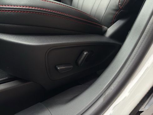 New 2026 Ford Escape ST-Line Elite w/ Premium Technology Package AWD/4WD image 23