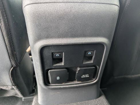 Used 2024 Ford Bronco Wildtrak image 16