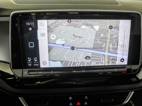 Used 2024 Volkswagen Atlas Cross Sport SEL Premium R-Line image 29