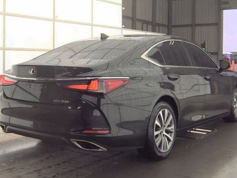 Used 2021 Lexus ES 350 w/ Premium Package FWD image 6