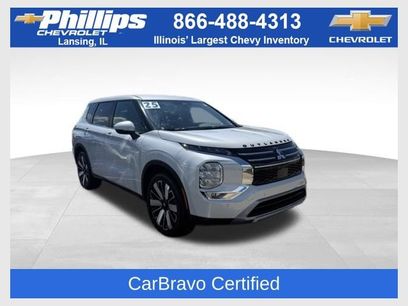 Used 2025 Mitsubishi Outlander SE