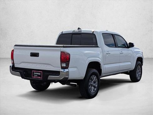 Used 2021 Toyota Tacoma SR5 RWD image 5