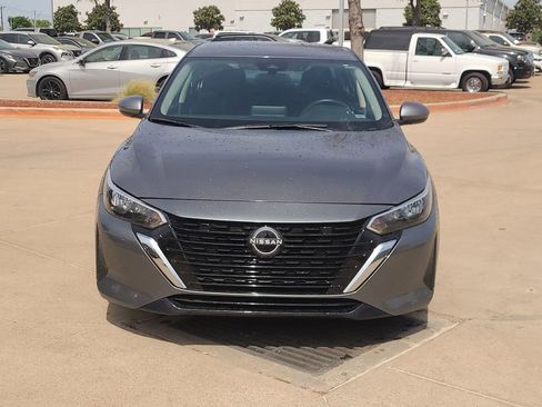 Certified 2024 Nissan Sentra SV image 5