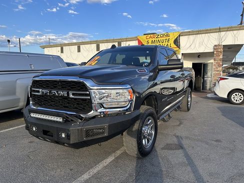 Used 2019 RAM 2500 Tradesman image 10