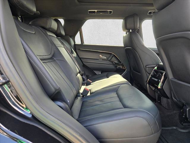 Used 2023 Land Rover Range Rover Sport SE AWD/4WD image 16