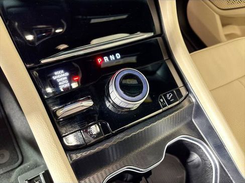 Certified 2024 Jeep Grand Cherokee Limited 4xe w/ Luxury Tech Group II AWD/4WD image 19