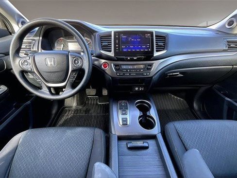 Certified 2020 Honda Ridgeline Sport image 8