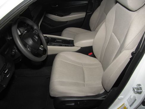 Certified 2024 Honda Accord EX image 9