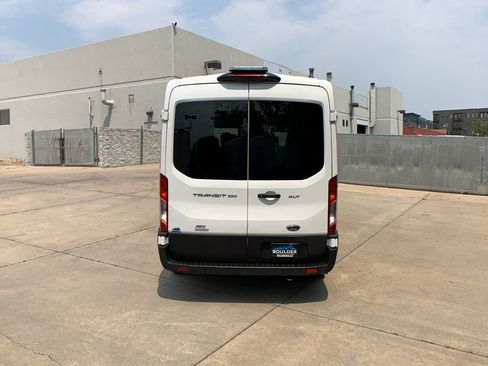 Used 2024 Ford Transit 350 XLT AWD/4WD image 4