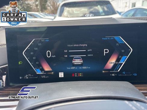 Used 2025 BMW X5 xDrive50e image 33