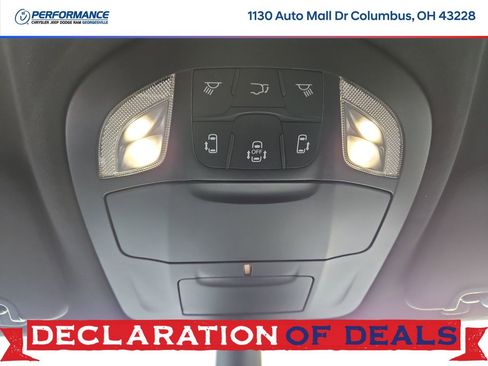 New 2026 Chrysler Pacifica Select w/ S Appearance Package image 24