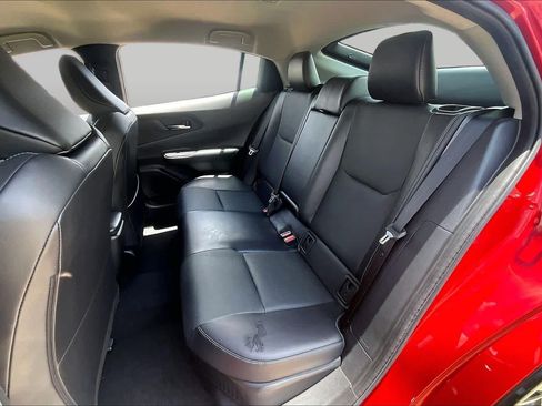 Used 2023 Toyota Prius XLE FWD image 19