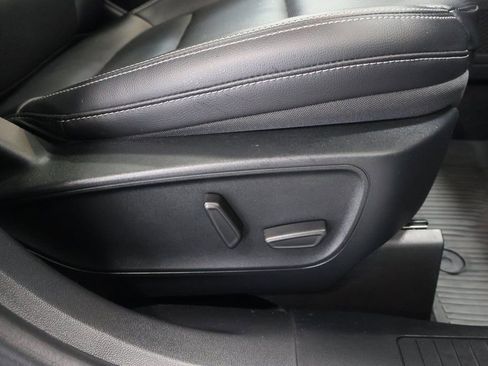 Used 2021 Ford Escape Titanium w/ Class II Trailer Tow Package image 22