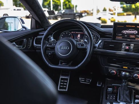 Used 2016 Audi RS 7 Prestige w/ RS 7 Dynamic Package AWD/4WD image 20