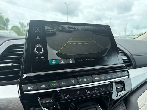 New 2026 Honda Odyssey EX-L image 9