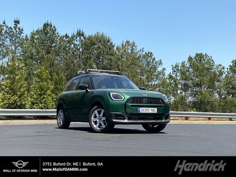 Used 2025 MINI Cooper Countryman S image 1