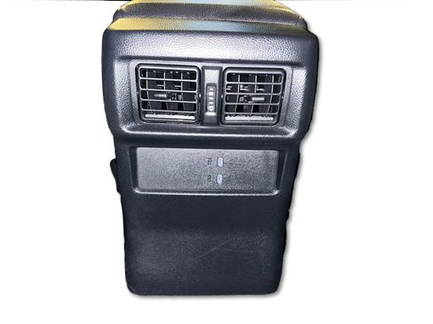 Used 2025 Toyota 4Runner SR5 AWD/4WD image 30