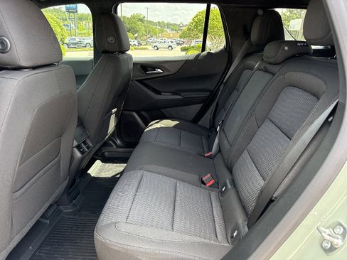 New 2026 Chevrolet Equinox LT w/ Safety and Technology Package FWD image 12