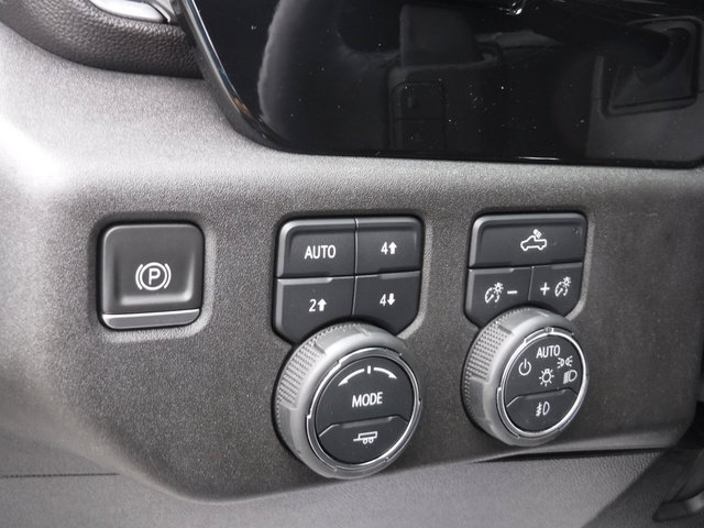Used 2022 Chevrolet Silverado 1500 RST AWD/4WD image 27