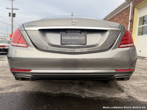 Used 2017 Mercedes-Benz S 550 4MATIC Sedan w/ Premium Package image 4