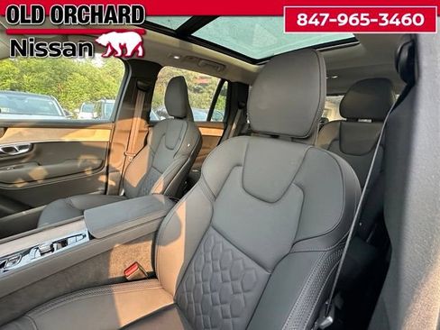 Used 2025 Volvo XC90 B6 Plus w/ Protection Package Premier AWD/4WD image 9