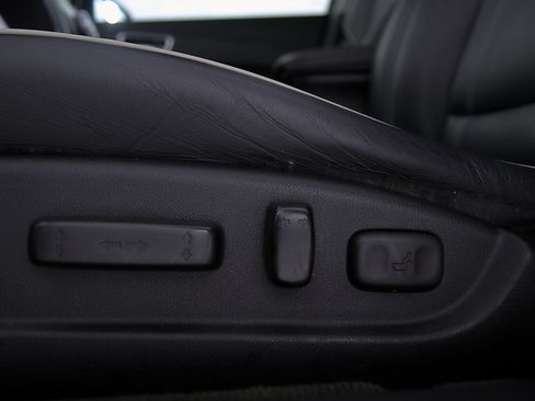 Used 2018 Acura TLX V6 w/ Technology Package FWD image 18