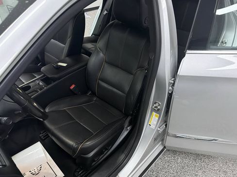 Used 2018 Chevrolet Impala Premier FWD image 12