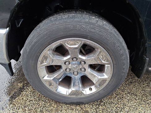 Used 2019 RAM 1500 Big Horn image 4