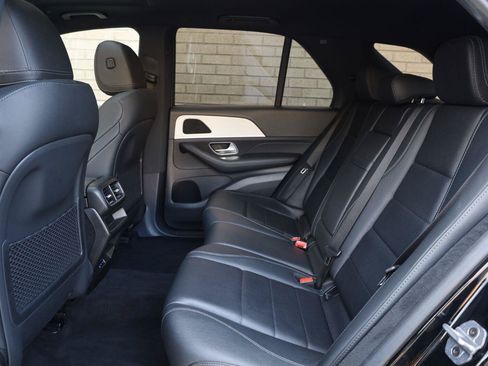 Used 2024 Mercedes-Benz GLE 450e 4MATIC image 21