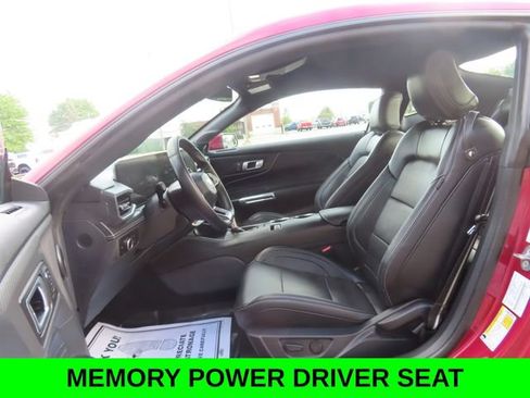 Used 2025 Ford Mustang Premium RWD image 18