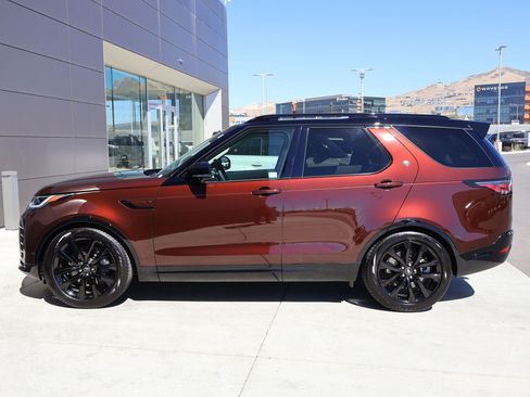 Used 2026 Land Rover Discovery Limited Edition AWD/4WD image 11