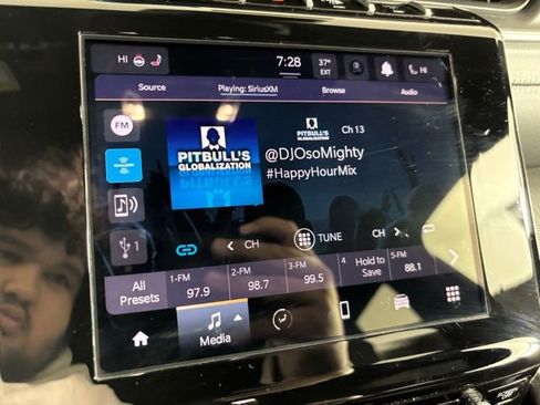 New 2025 Jeep Grand Cherokee Altitude image 20