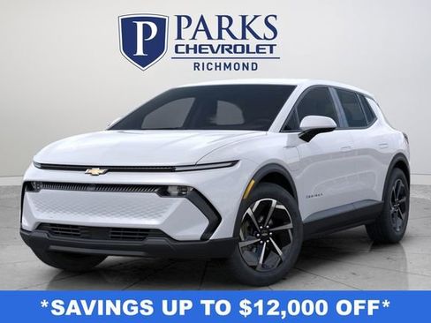 New 2026 Chevrolet Equinox EV LT image 6