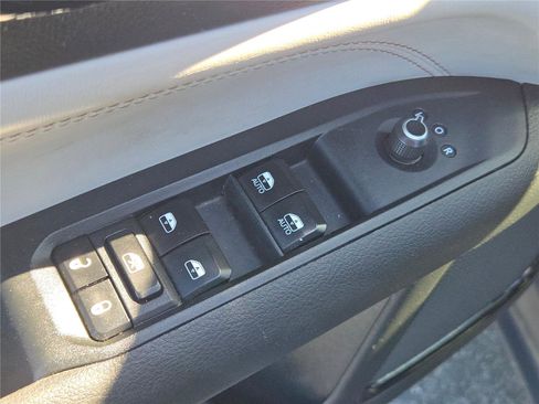 Certified 2024 Jeep Compass Limited AWD/4WD image 24
