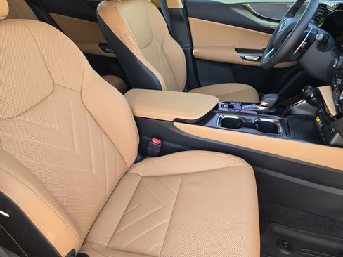 Used 2026 Lexus NX 350 AWD w/ Accessory Package (2T) image 21