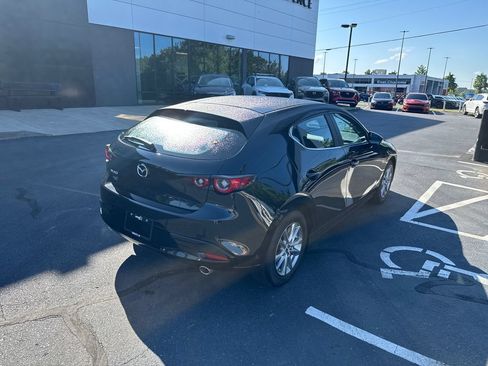 New 2026 MAZDA MAZDA3 2.5 S Hatchback FWD image 3