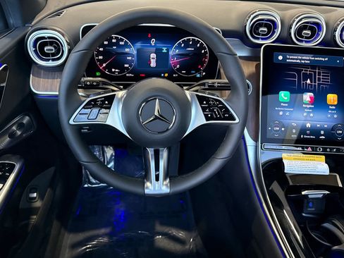New 2026 Mercedes-Benz GLC 300 4MATIC image 13