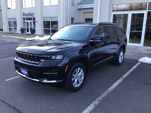 Used 2021 Jeep Grand Cherokee L Limited image 3