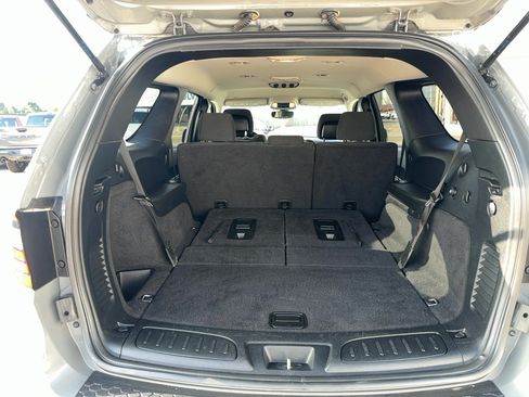 Used 2020 Dodge Durango SXT AWD/4WD image 23