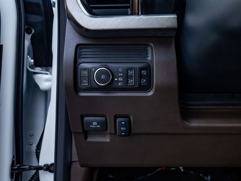 Used 2026 Ford F450 King Ranch w/ Chrome Package image 21